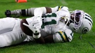 Packers' Jayden Reed exits with shoulder injury, ruled out