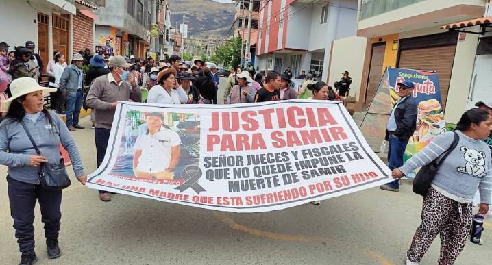 Joven detenida por desaparición de Samir niega conocerlo, pero testimonio de amiga la contradice