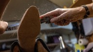 La industria de la avarca menorquina, en alerta ante la caída de ventas y la pérdida de empleos