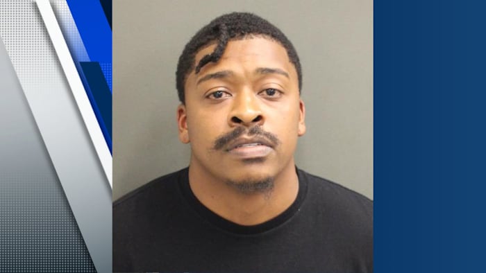 Man pepper-sprayed by Orlando police now faces charges