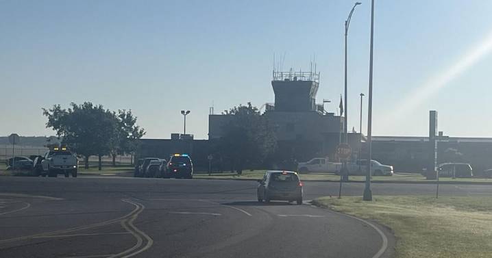 Police: Hutchinson airport closed after juvenile calls in a threat