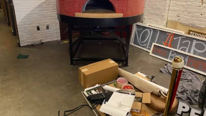 Gran horno de pizza de leña es la novedad de un negocio en Tuscaloosa