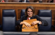 La Comisión Europea que dirige Teresa Ribera reactiva un caso archivado hace años contra la Generalitat