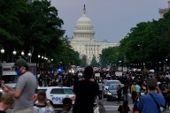 FBI fires agents photographed kneeling during 2020 racial justice protest, AP sources say