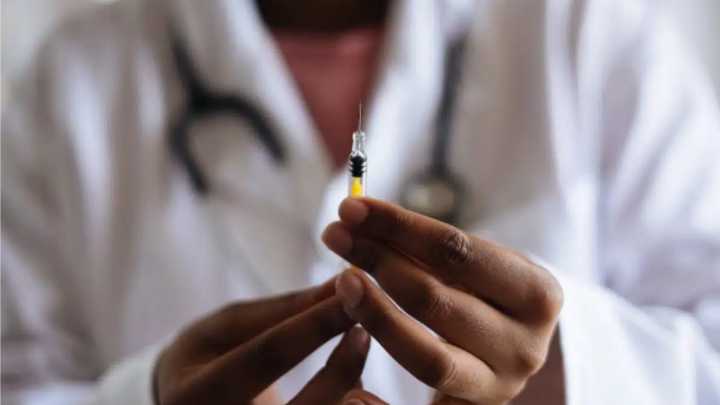 Vacuna rusa contra el cáncer está lista para uso clínico