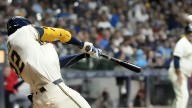 Christian Yelich impulsa su carrera 100 y Cerveceros arrasan a Angelinos