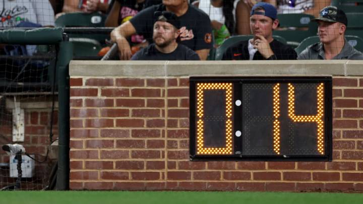 Average time of MLB game up 2 minutes in 3rd year of pitch clock
