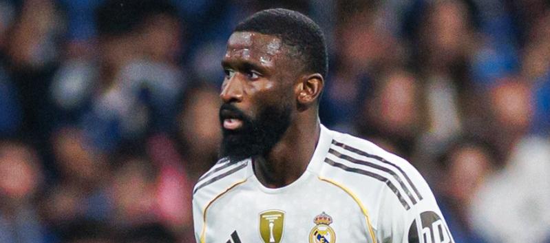 Rüdiger sufrió rotura muscular en su pierna izquierda: tres meses de baja