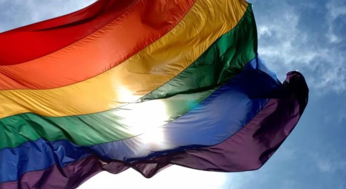 Migración LGBTQ+ a Canadá: crece el éxodo desde EE. UU.