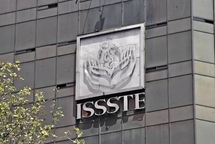 Issste corrige 103 «pensiones millonarias» de ex funcionarios