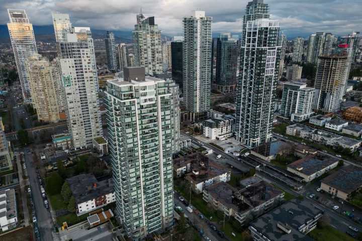Vancouver and Toronto top CCPA unaffordability list for renters based on rental wage