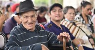 Caldas: el Gobierno nacional amplía bono pensional para adultos mayores vulnerables