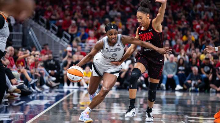 Jackie Young and NaLyssa Smith lead Aces past Fever 84