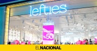 La chaqueta de Lefties en paño que multiplica estilismos con vaqueros o falda