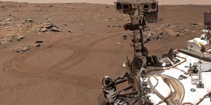 La NASA encontró una roca en Marte con lo que podrían ser signos de vida: ¿puede ser traída a la Tierra?