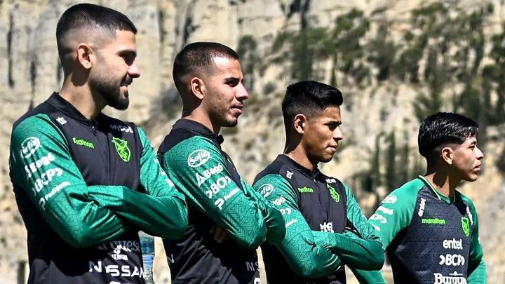¿Bolivia guardaría jugadores en Colombia para buscar clasificación contra Brasil? Serían hasta 8