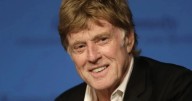 El activismo ambiental de Robert Redford que logró detener central a carbón y denunciar negocio del agua a través de documental