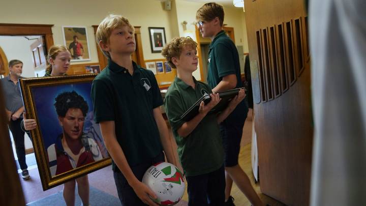 Wildly popular 15-year-old computer whiz to become Catholic Church's first millennial saint