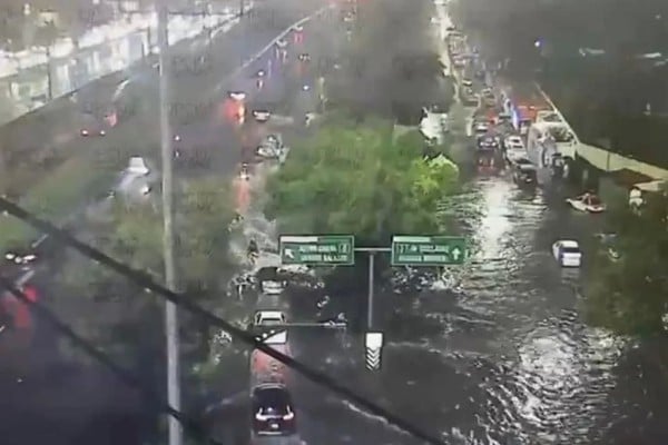 Provocan lluvias inundaciones en CDMX