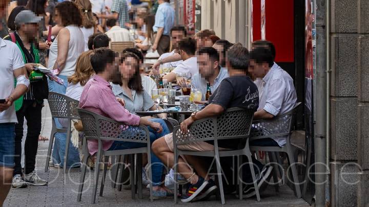La prohibición que consideran desmedida los hosteleros de Albacete: «Tendría una eficacia muy limitada e impacto negativo»