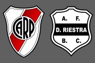 Deportivo Riestra venció por 2-1 a River como visitante en el Torneo Clausura