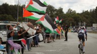 Puestos en libertad los diez detenidos por protestar contra el equipo israelí en La Vuelta a su paso por Lugo