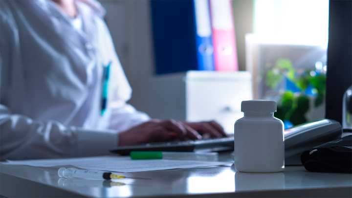 Trump's 'Kill the Clipboard' Plan Does Away With Pesky Doctor's Office Forms, but There's a Catch