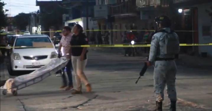 Asesinan a trabajadora del CECyTE y a cuidacoches en calles de Tabasco