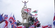 Far-right rally in London draws more than 100,000 people
