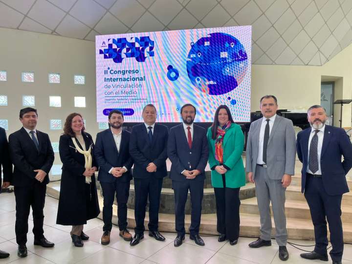 II Congreso Internacional de Vinculación con el Medio: innovaciones y redes al servicio del desarrollo territorial.