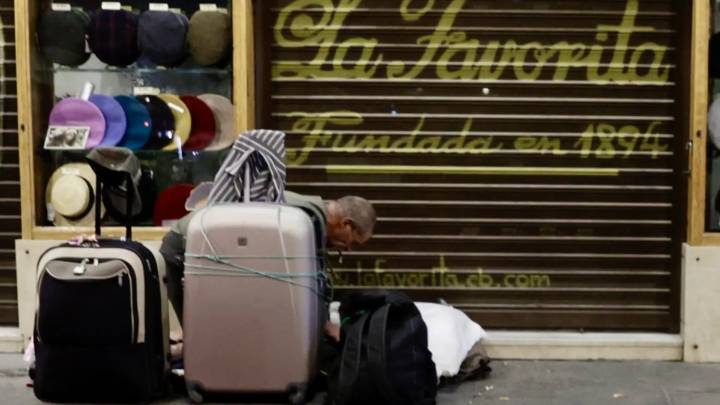 Los servicios sociales detectan más personas que llevan poco tiempo sin hogar y abren un centro de urgencia en El Cañaveral