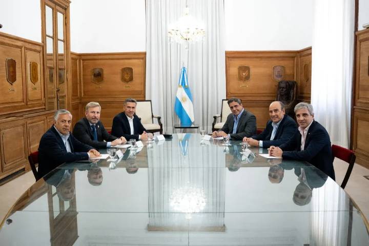Mesa Federal: a la primera reunión lanzada por el Gobierno asistieron tres gobernadores considerados "afines"