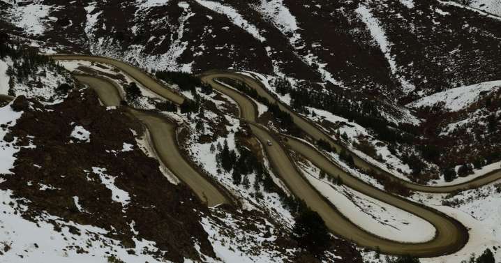 Ruta 46: empezó la obra para asfaltar la emblemática Cuesta del Rahue