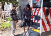 Recibe descarga eléctrica Tras apalear nogales