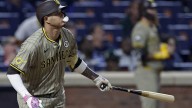 A tiro de octubre, Padres vencen a Mets con grand slam de Manny Machado