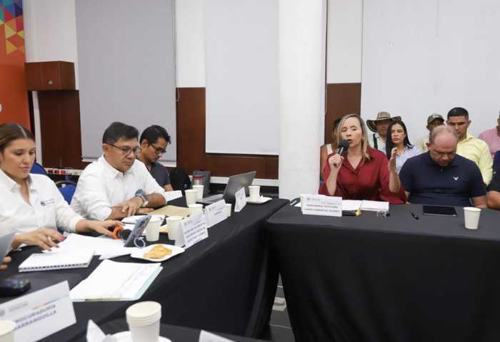 Corpamag participa en mesa interinstitucional para frenar planta invasora en la Ciénaga Grande