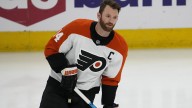 Flyers’ Trevor Zegras used NHL 26 to request a lesson from Sean Couturier