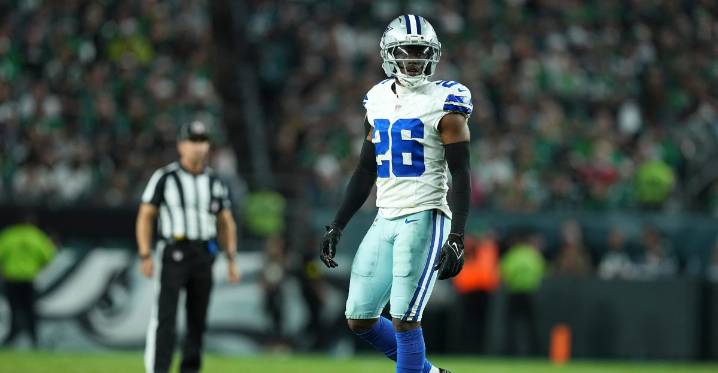 Cowboys CB DaRon Bland could miss multiple weeks with foot injury