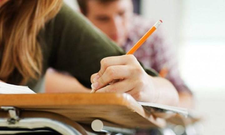 Cada 10 alumnos, sólo uno termina la secundaria en tiempo y forma