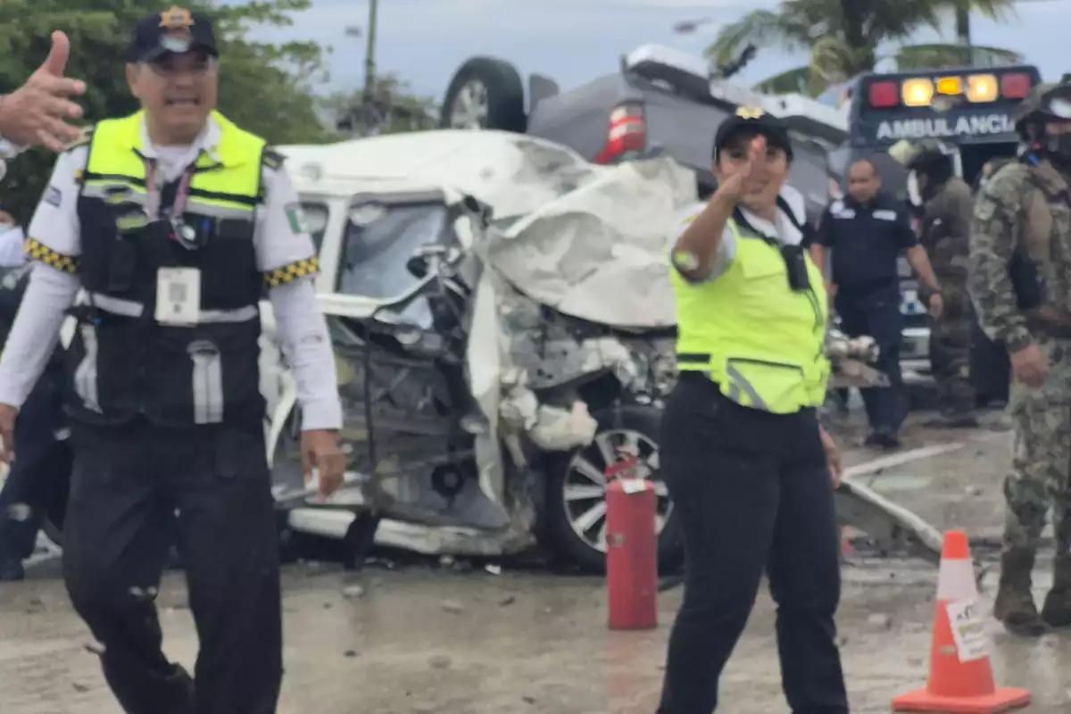Fatal accidente en boulevard Colosio de Cancún deja lesionados y fallecidos