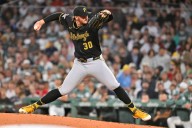 Deadspin | Dodgers' task to avert sweep: beat Pirates ace Paul Skenes