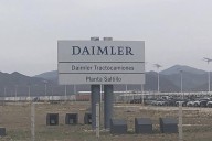 Saltillo: Confirma Daimler paro en línea de producción por 19 días