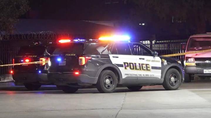 Man hospitalized after shooting outside San Antonio gas station, police say