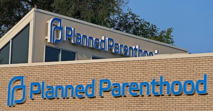 Appeals court allows Trump's administration to block Medicaid funds to Planned Parenthood