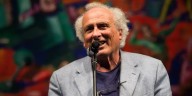Murió Stefano Benni, una marca registrada de ironía y crítica social en la literatura italiana contemporánea