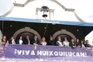 Encabezan Romina Contreras y Enrique Vargas desfile cívico por el 215 aniversario del inicio de la Independencia de México