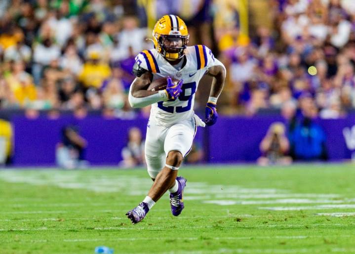 Deadspin | No. 4 LSU's stingy defense needs to be at its best vs. No. 13 Ole Miss