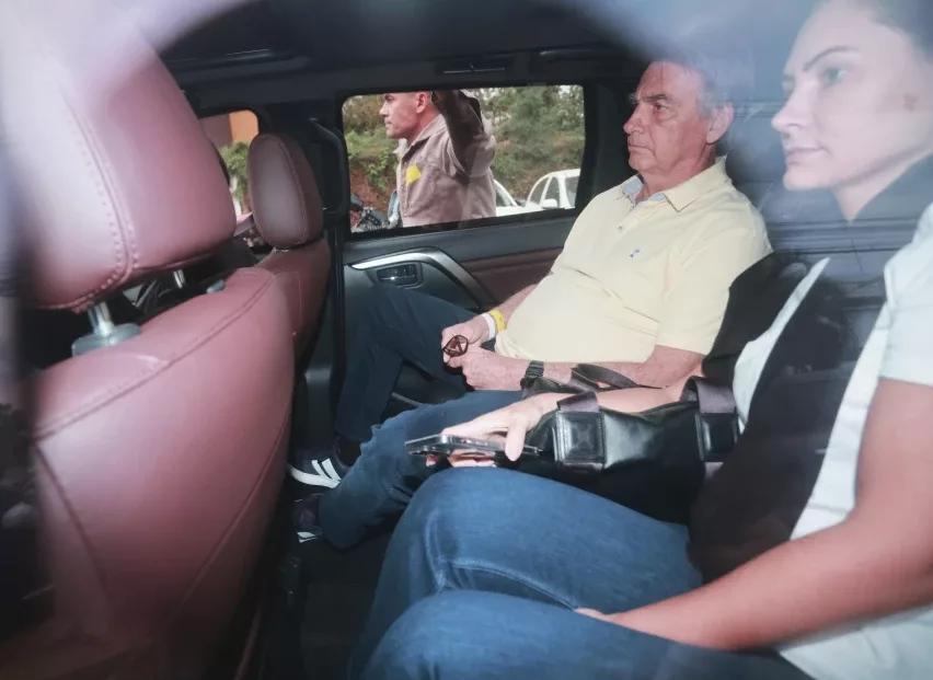 Médicos de Bolsonaro en Brasil detectan cáncer en etapa inicial en lesiones de piel