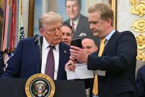 Not my bag: Trump blames AI for viral video