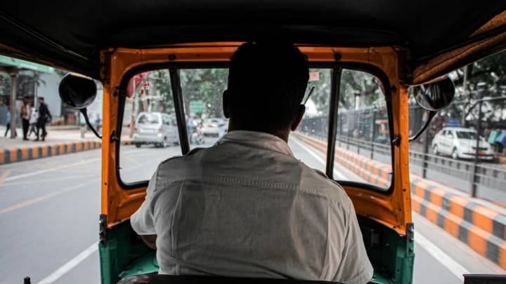 Auto Driver Works 15 Hours Daily For Family’s Better Tomorrow: ‘Apna Sukh Chhod Kar Bachcho Ka...’